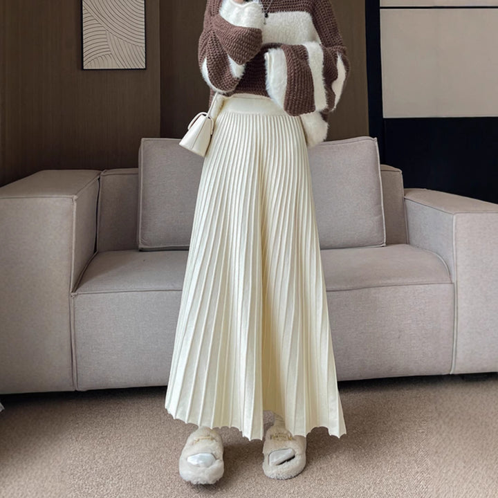 Ladies Long Pleated Skirt Mune Fashion