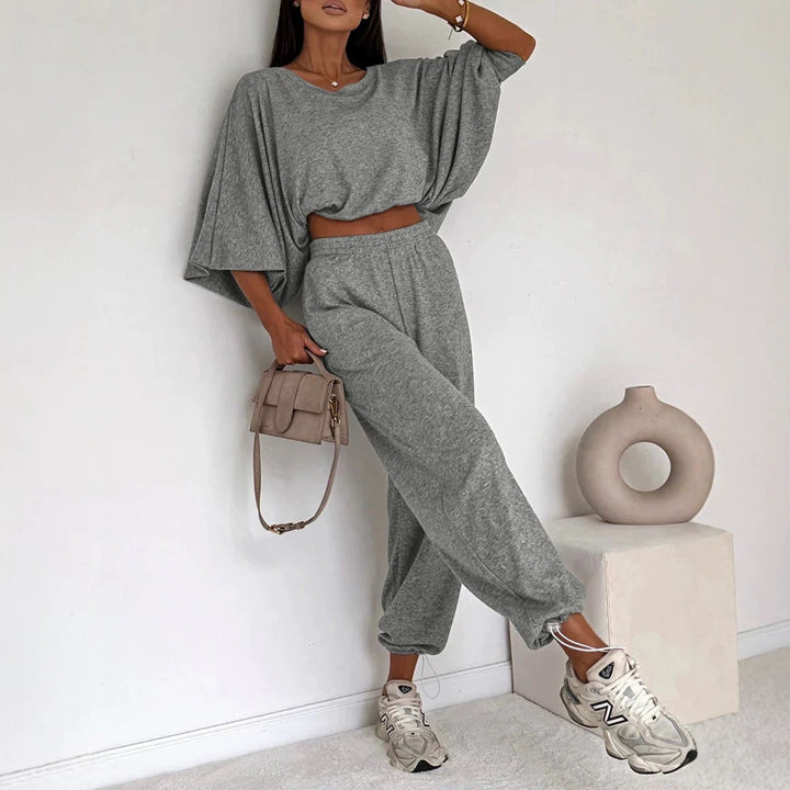 Women Casual Knit Lounge Set with Batwing Sleeves and High-Waist Jogger Pants Drune