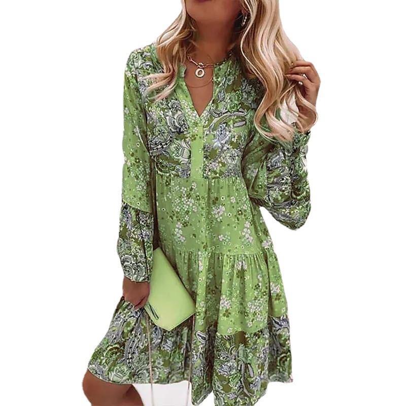Women nan floral Boho dress with V-neck and tiered skirt Mune Fashion