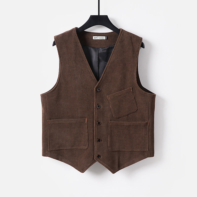 Men's cord waistcoat with V-neck, lightly padded and with patch pockets Mune Fashion