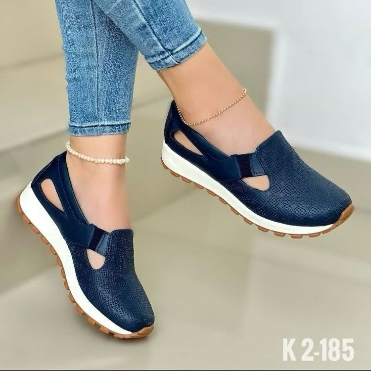 Women's breathable slip-on wedge sneakers made of synthetic leather with cut-outs and padded comfort sole Mune Fashion