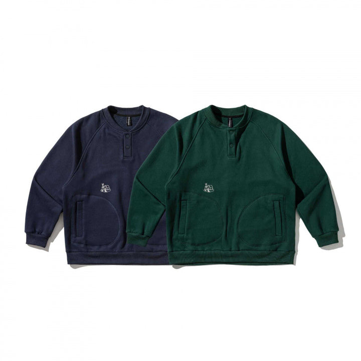 Unisex Oversize Sweatshirt with Henley placket, raglan sleeves and round hand pockets Mune Fashion