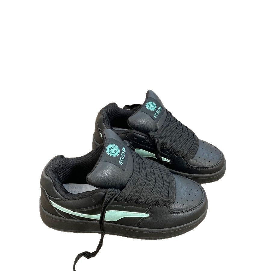 Women's sneakers in sporty vintage style with padded insole Mune Fashion