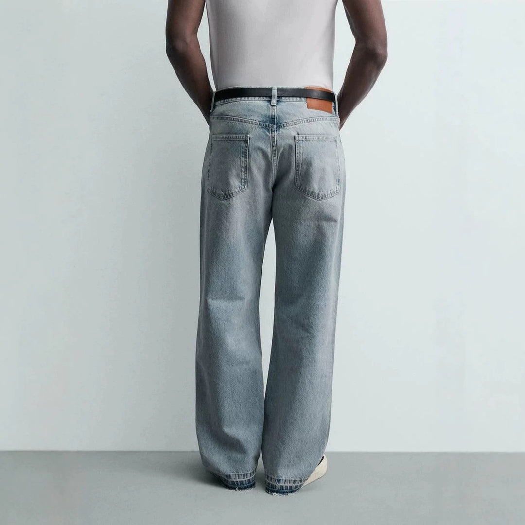 Men's straight-cut jeans with a high rise and vintage-washed effect Mune Fashion