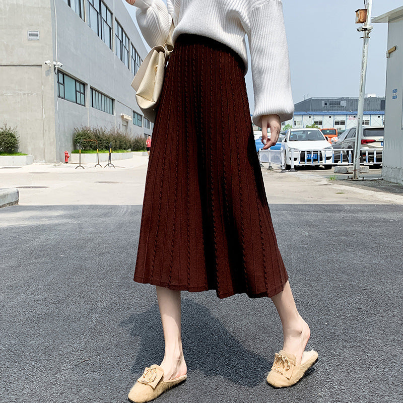 Women's Pleated Maxi Skirt with Side Pockets Mune Fashion