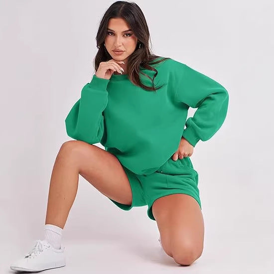 Women's Casual Sweat Set with Oversized Sweatshirt and High-Waisted Shorts Mune Fashion