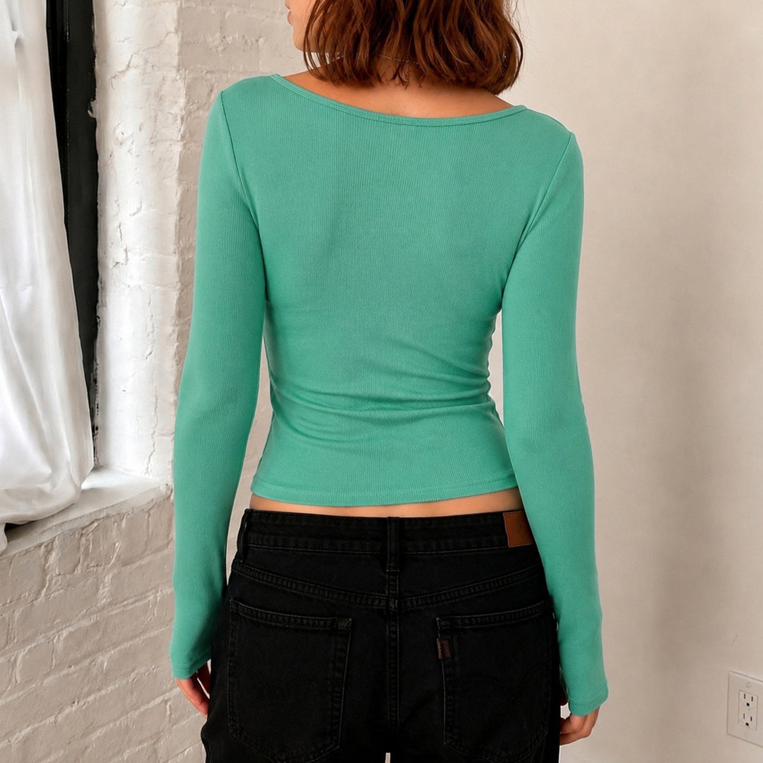 Women's Tailored Cropped Long Sleeve with V-Neck, fine rib knit and lace underbust Mune Fashion