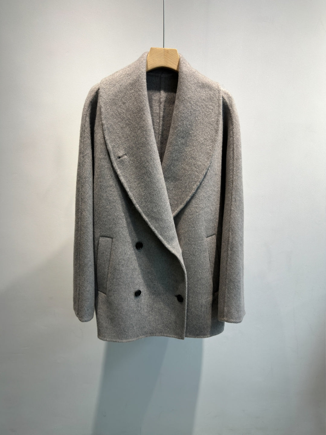 Women Double-Breasted Structured Wool Blend Jacket Mune Fashion