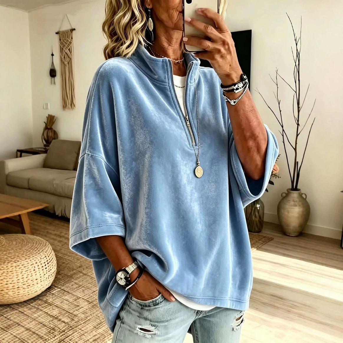 Women's Oversize Velvet Sweater with Short Zipper and Stand-Up Collar Mune Fashion