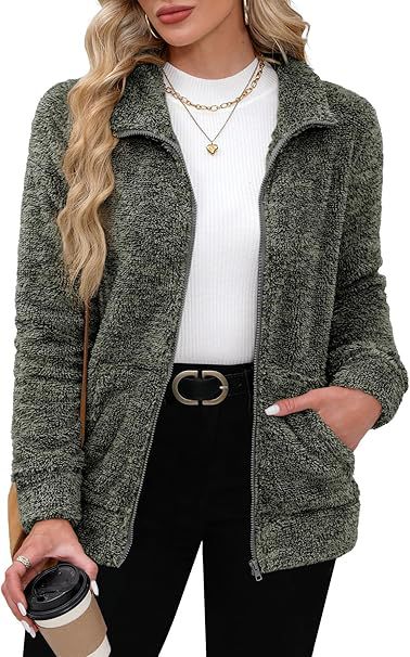 Women fluffy teddy fleece jacket with full zip, stand-up collar and side pockets Mune Fashion