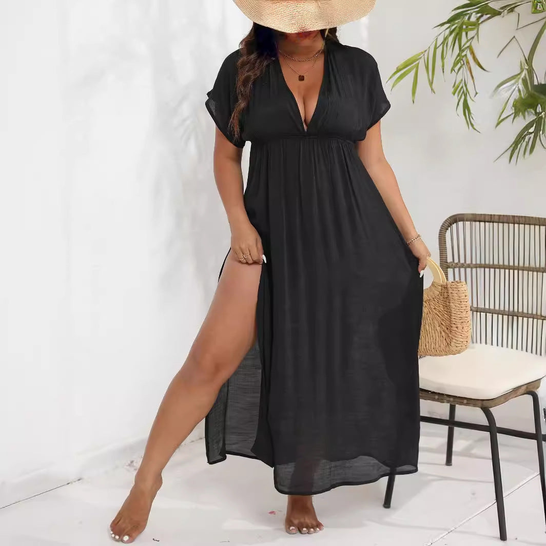 Ladies airy max dress with deep V-neckline and side slits Mune Fashion