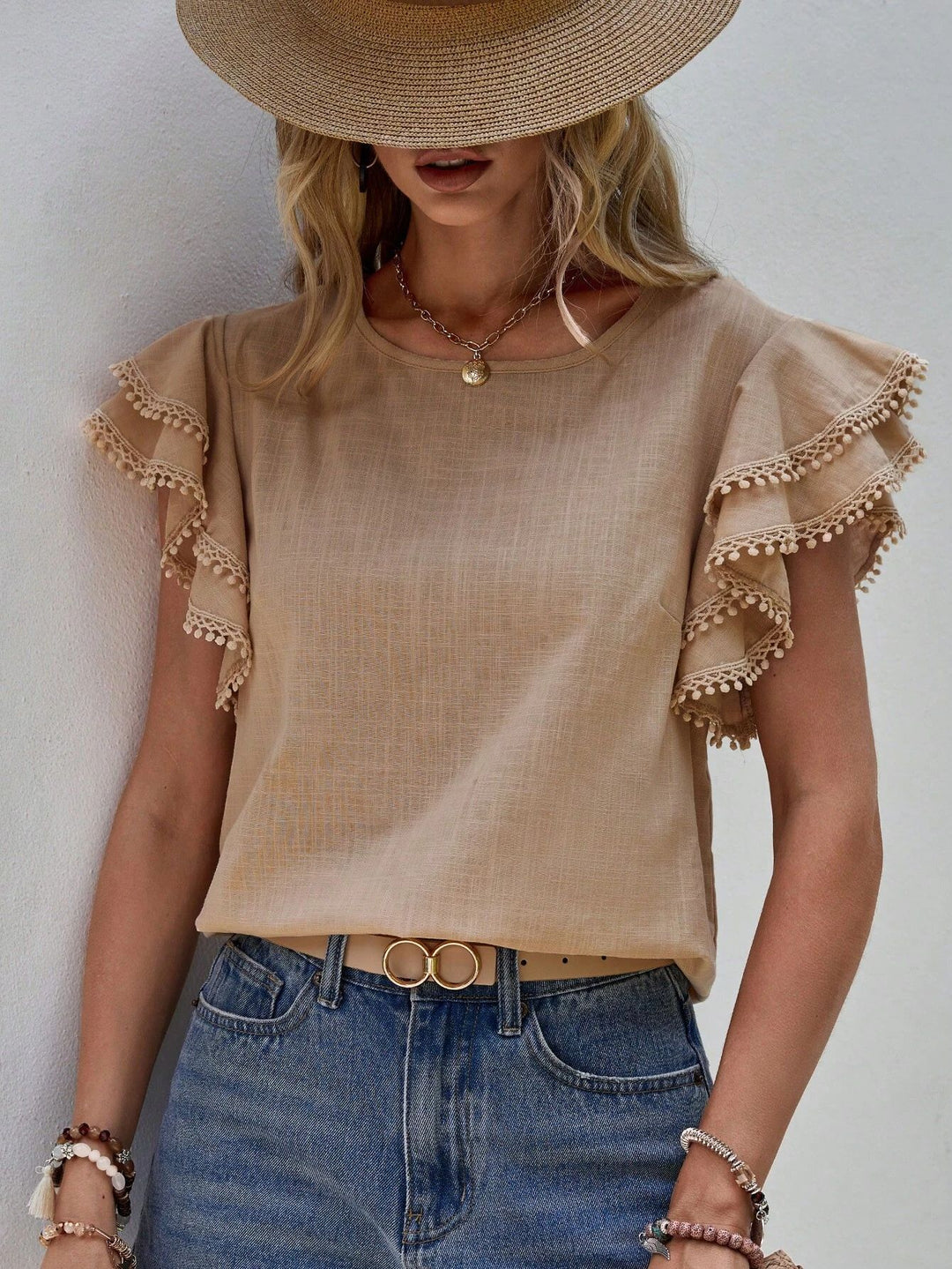 Women’s blouse with ruffled sleeves and pompom lace trim Mune Fashion