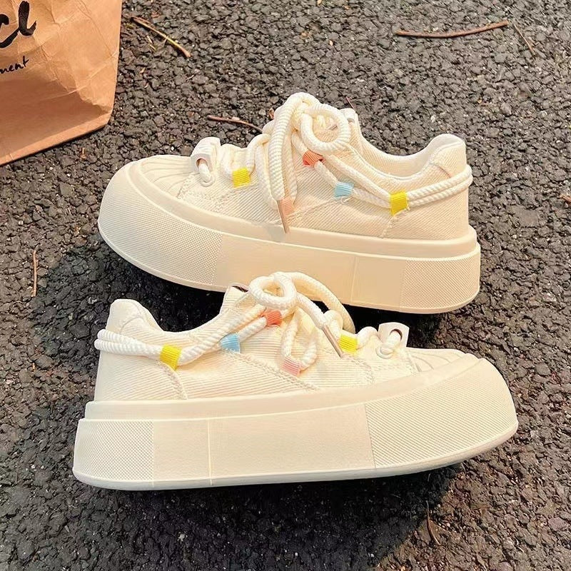 Ladies sporty leisure sneakers with elastic laces and breathable upper material Mune Fashion