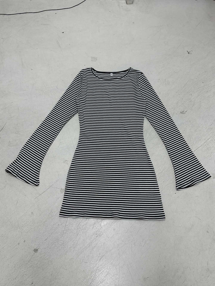 Women's tailored ribbed mini dress with boat neckline and flared sleeves Mune Fashion