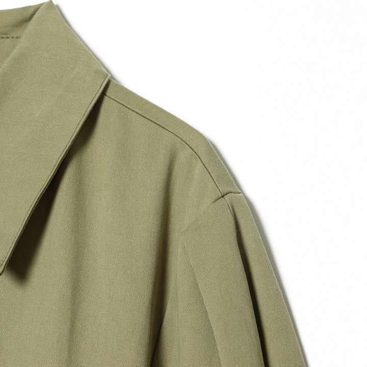 Women's Cropped Boxy Utility Jacket with Pleats and Flap Pockets Mune Fashion