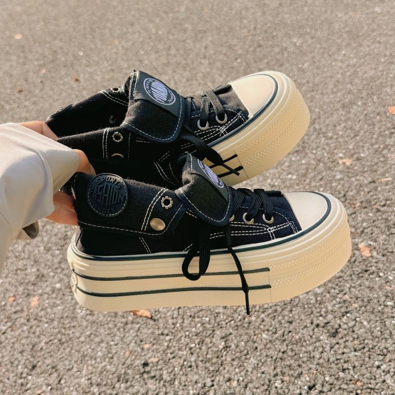 Women Chunky Sneakers with High Platform and Fashionable Lacing System Mune Fashion