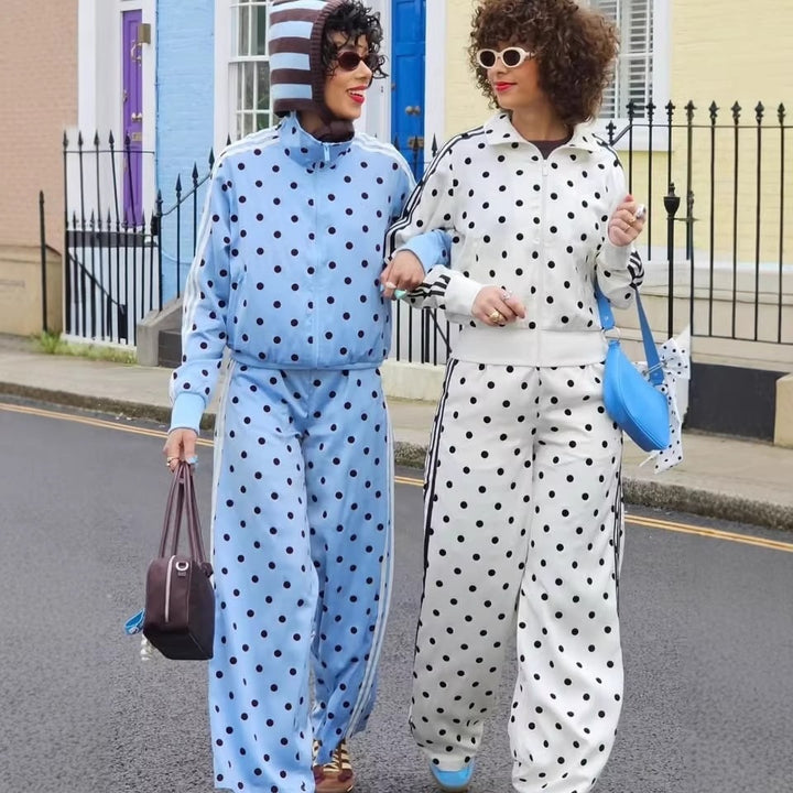 Women's dotted leisure tracksuit set made of cotton blend with zipper and elastic waistband Mune Fashion
