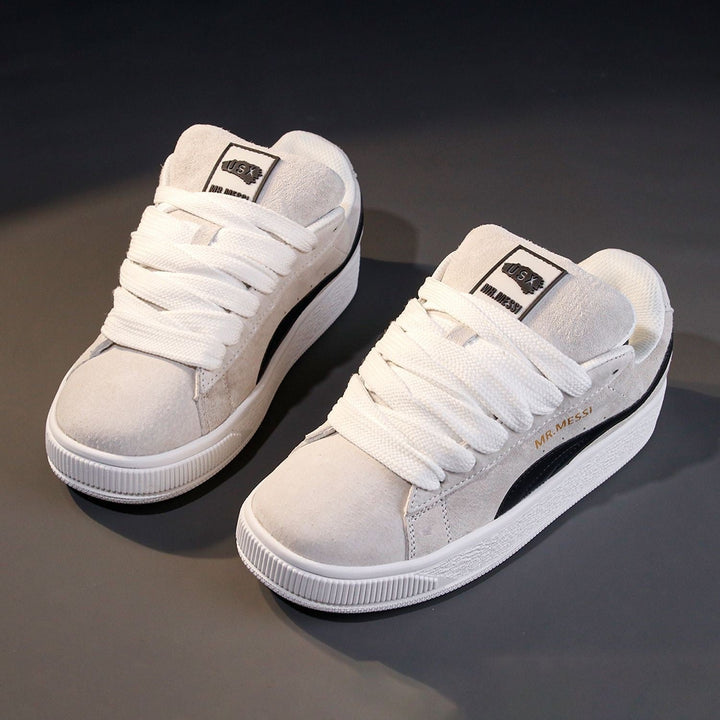Women sneakers made of high-quality suede with excellent cushioning Mune Fashion
