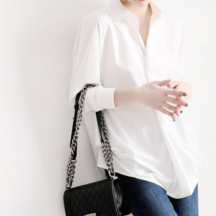 Women Elegant Blouse with Modern Cut Mune Fashion