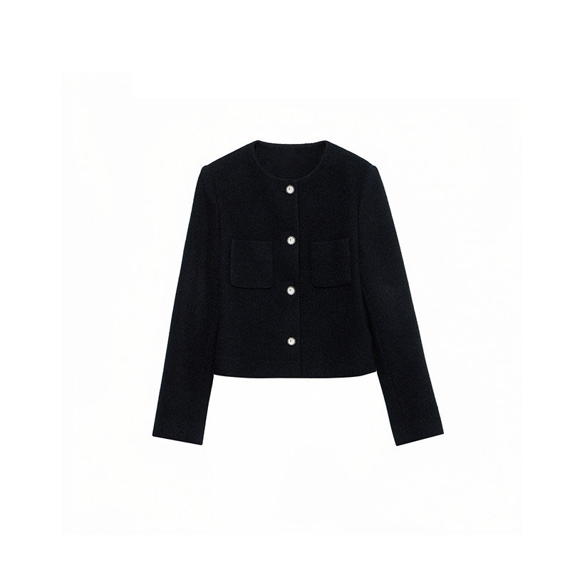 Women modern cropped jacket with elegant buttons Mune Fashion
