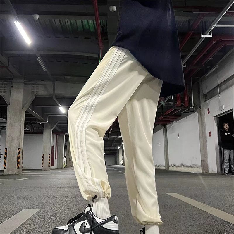 Women Modern Sports Pants Mune Fashion