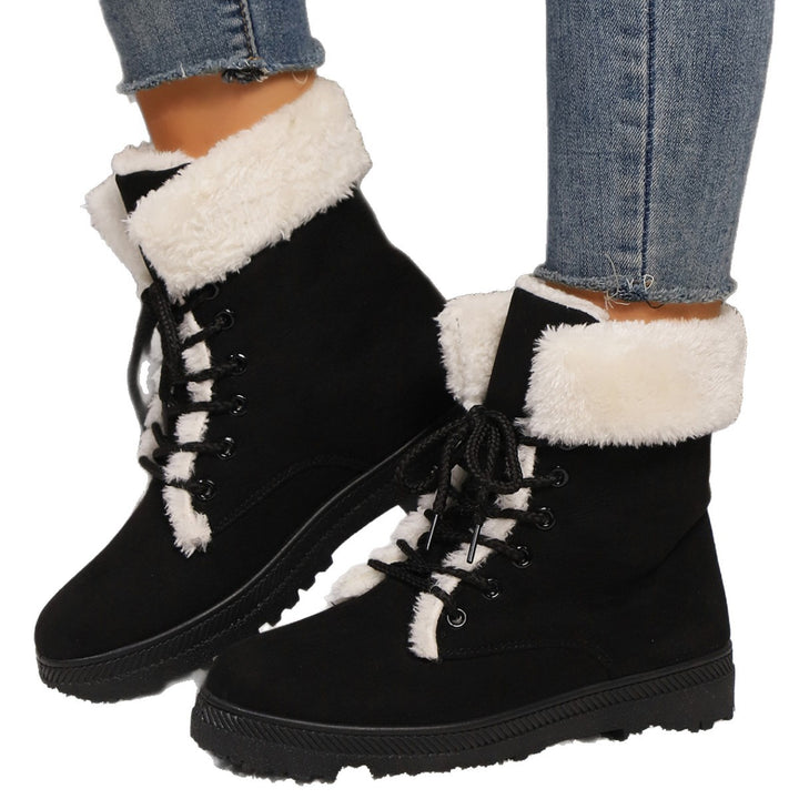 Women's Insulated Lace-Up Boots with Faux Fur Collar and Sturdy Tread Sole Mune Fashion