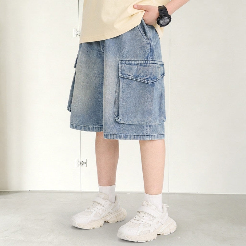Boys casual denim shorts with practical cargo pockets Mune Fashion