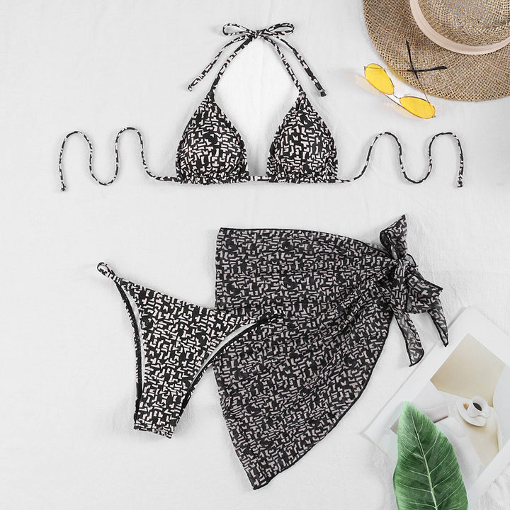 Women's bikini set with trendy check pattern and playful wrap skirt Mune Fashion