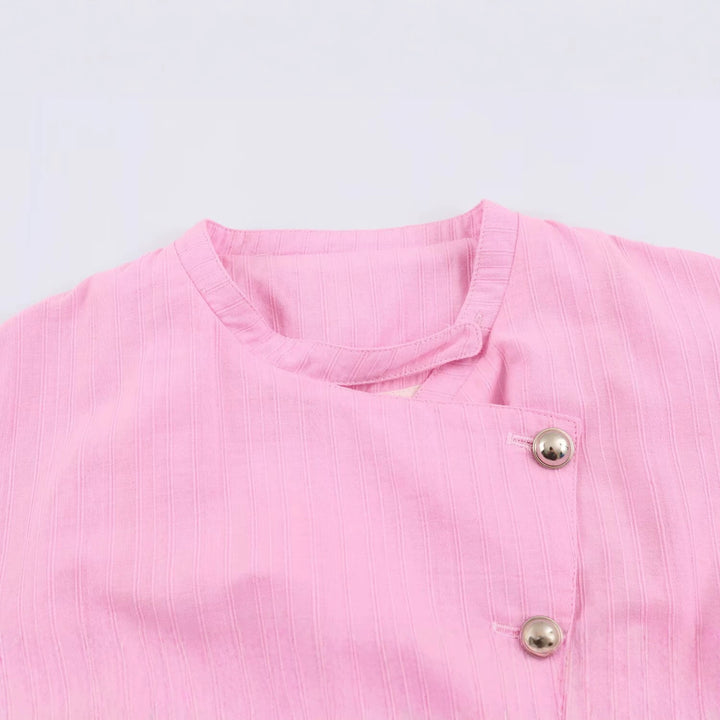 Ladies short jacket with asymmetrical button placket, stand-up collar and decorative pockets Mune Fashion