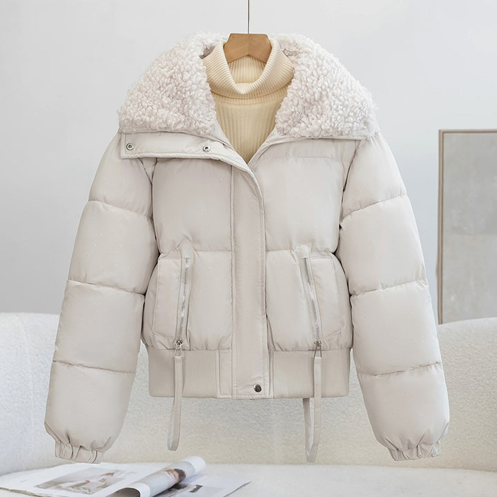 Women's cropped puffer jacket with teddy collar, zip pockets and ribbed cuffs Mune Fashion