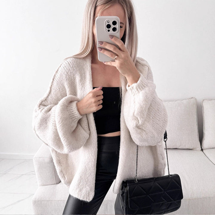 Women's Oversize Knit Cardigan with Voluminous Balloon Sleeves and Teddy-like Texture Mune Fashion