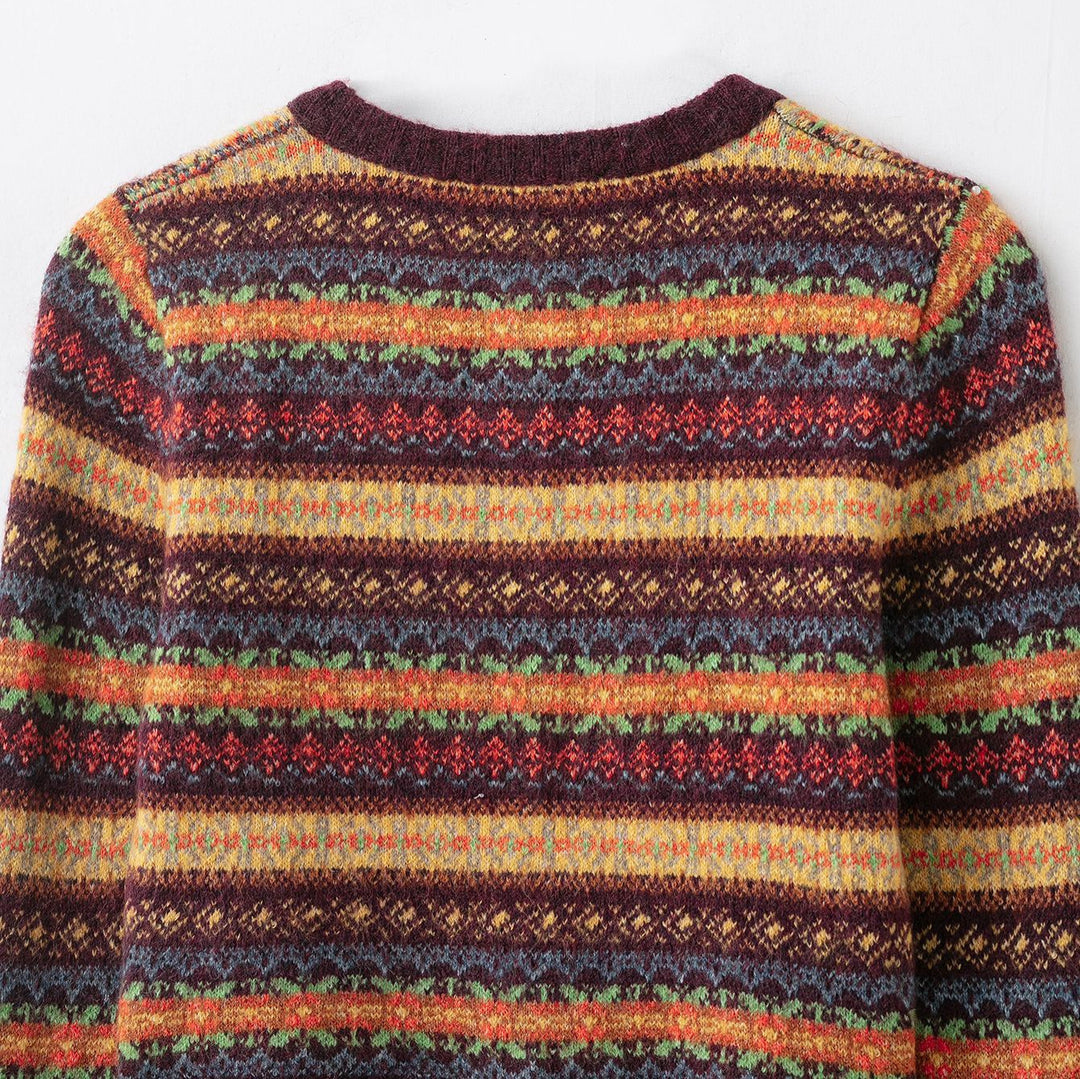 Women's Short-Cut Fair-Isle Cardigan with Round Neckline and Button Placket Mune Fashion