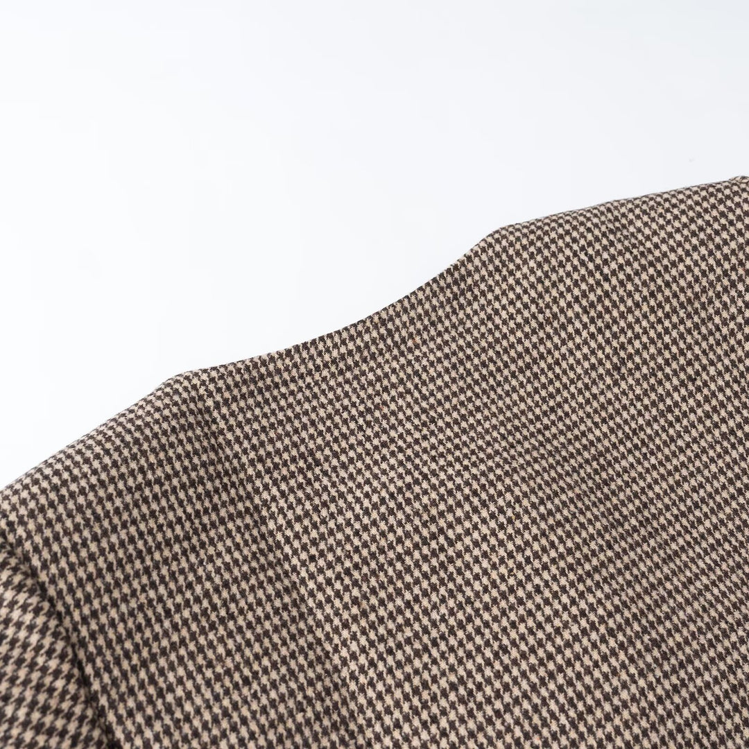 Women's Short Boucle Jacket in Houndstooth Look with Round Neck and Decorative Button Placket Mune Fashion