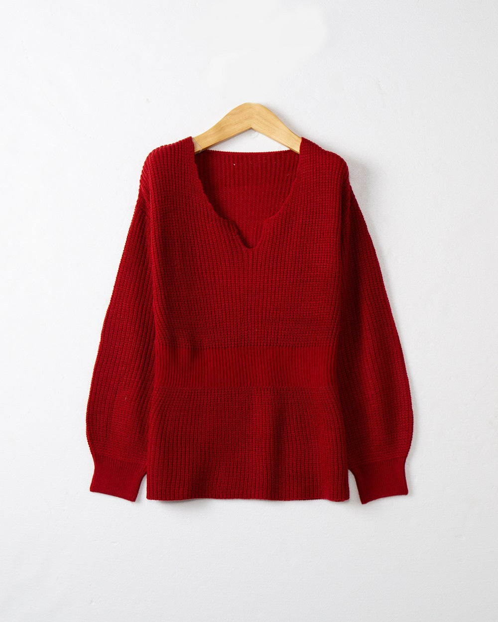 Women's Loose Fine Knit Sweater with V Notch Neckline, Fitted Ribbed Hem and Balloon Sleeves Mune Fashion