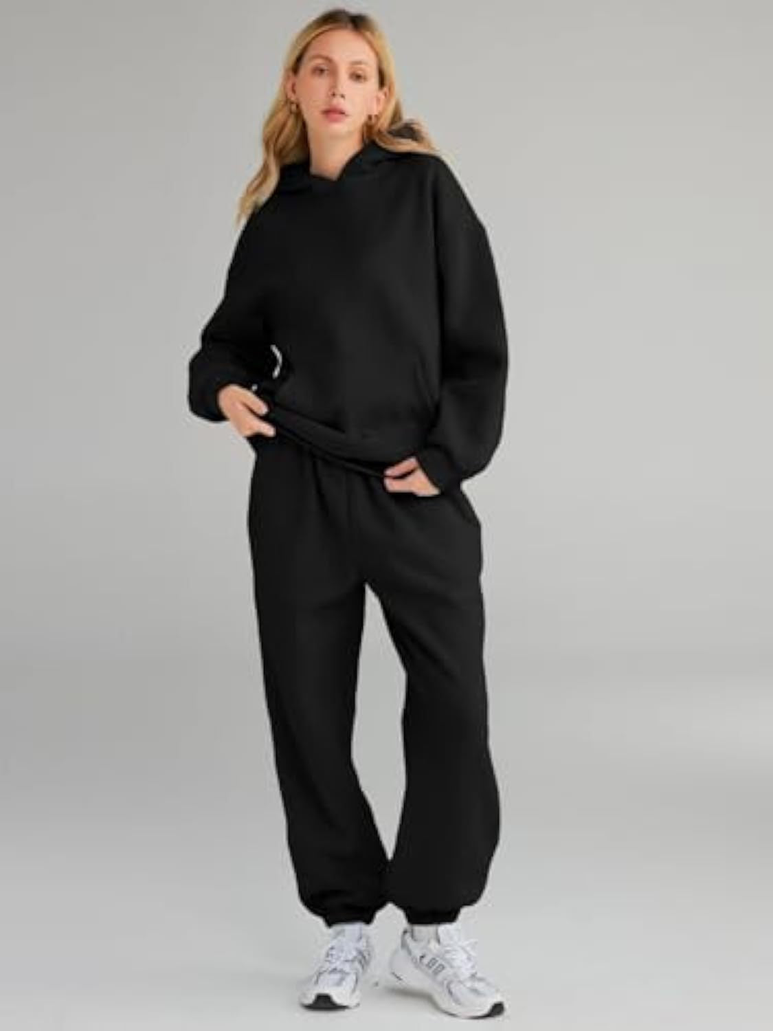 Women Casual and Comfortable Hoodie and Tracksuit Mune Fashion