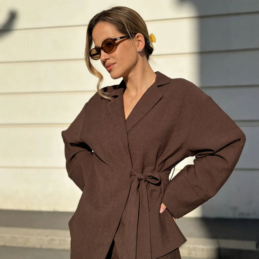 Women's Wrap Blazer with Tying Belt, Casual Oversized Cut and Lapel Collar Mune Fashion