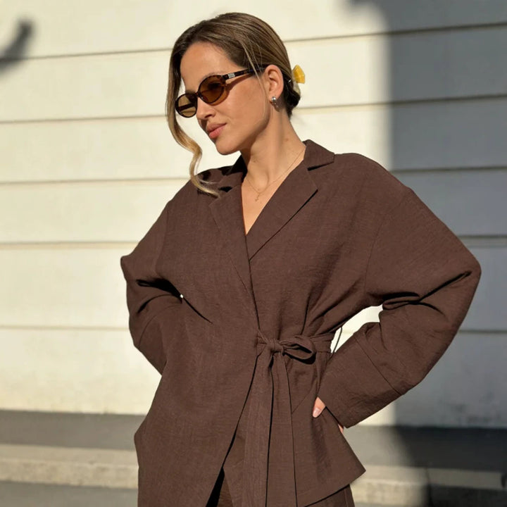 Women's Wrap Blazer with Tying Belt, Casual Oversized Cut and Lapel Collar Mune Fashion