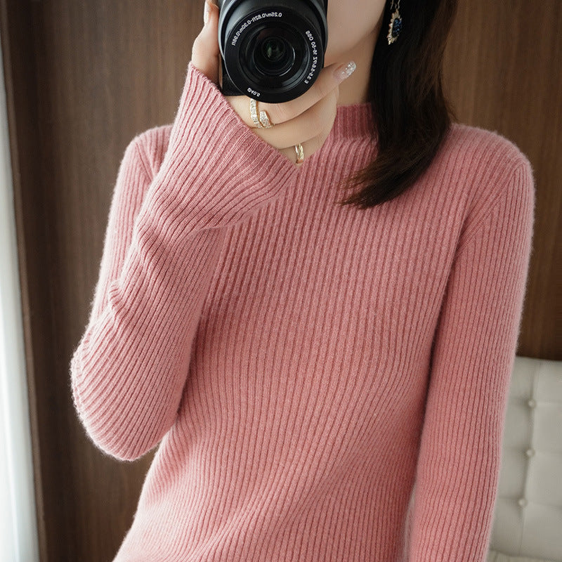 Women's luxury fine-knit pullover with narrow rib structure and short stand-up collar Mune Fashion