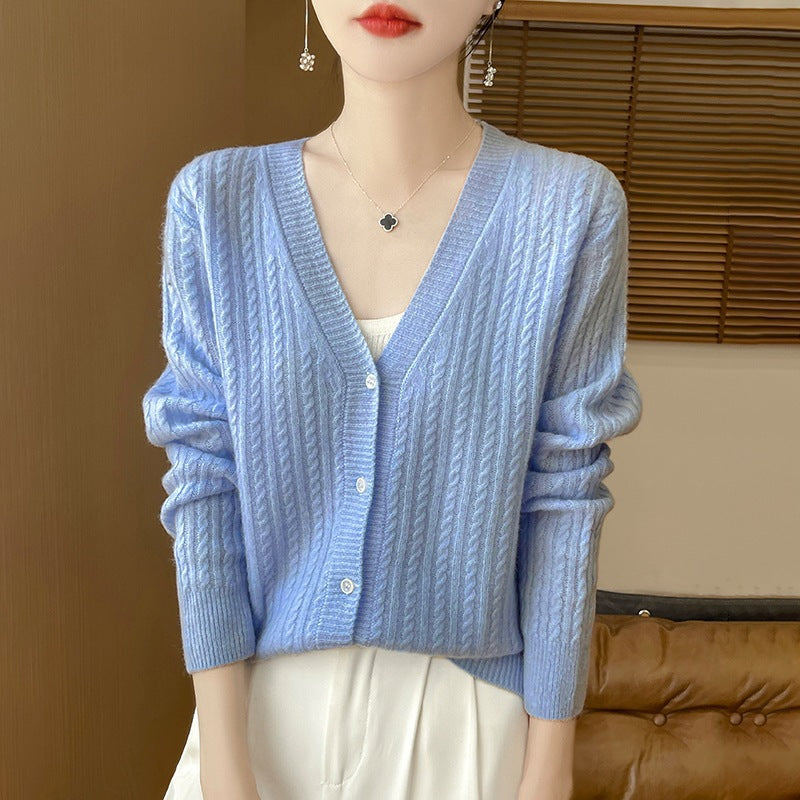 Women's Short-Cut Fine Knit Cardigan with V-Neck, Fine Ribbed Structure and Mother-of-Pearl Buttons Mune Fashion