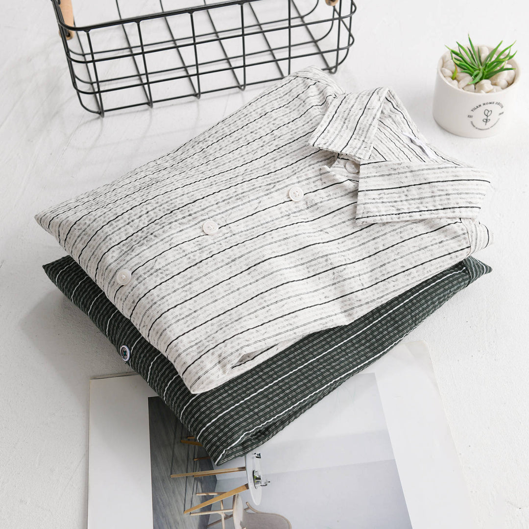 Men's Lightweight Long Sleeve Shirt with Fine Pinstripe Pattern and Relaxed Fit Mune Fashion