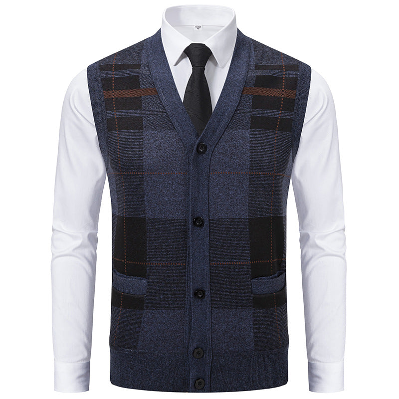 Men's tailored knitted vest with V-neck, fine check pattern, button placket, and patch pockets Mune Fashion