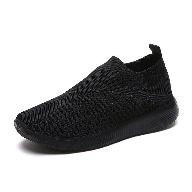 Women's knit slip-on leisure shoe with elastic shaft, lightweight cushioning, and slip-resistant outsole Mune Fashion