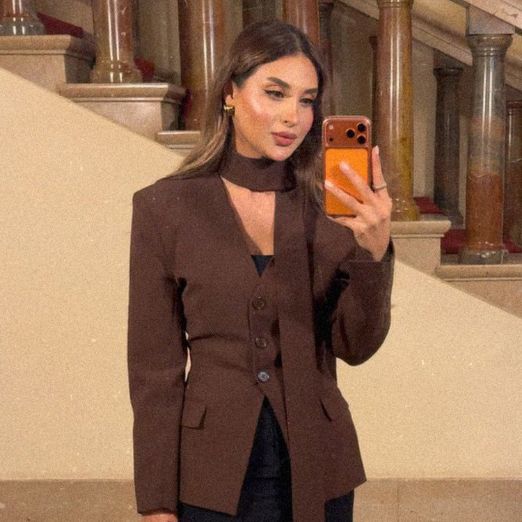 Women's Tailored Blazer with Shawl Collar Band, Triple Button Placket and Flap Pockets Mune Fashion