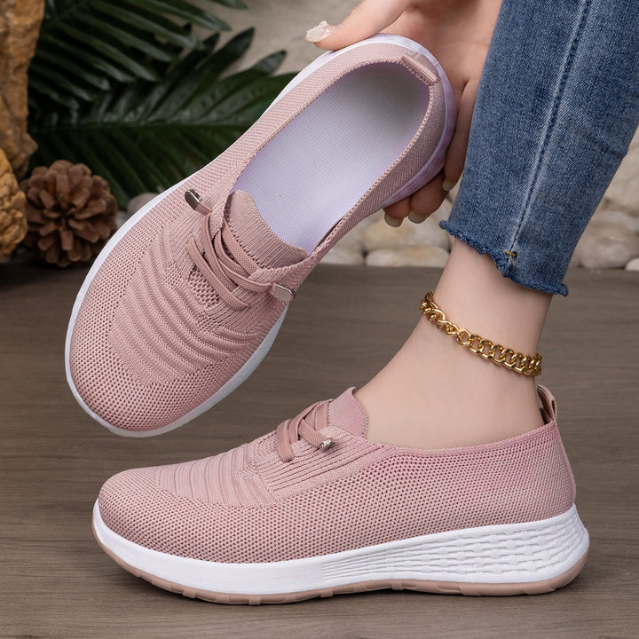 Women Breathable Slip-On Sneakers with Cushioning Sole Mune Fashion