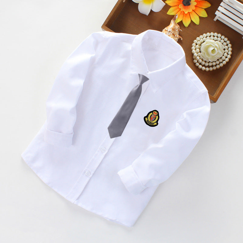 Women Classic Shirt with Elegant Embroidery Mune Fashion