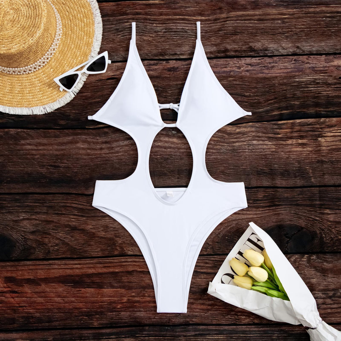 Women's One-Piece Swimsuit with Cut-Outs Mune Fashion