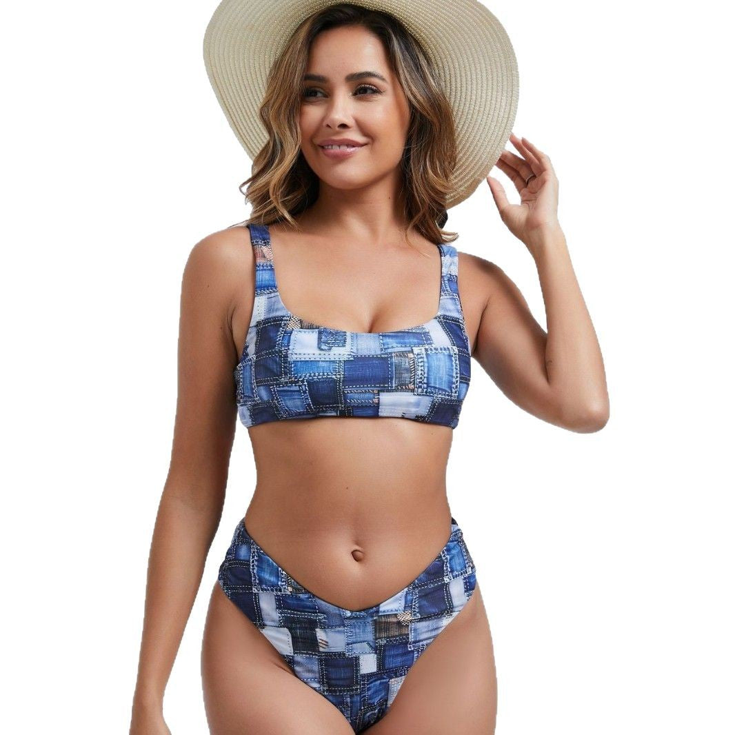 Women's bikini set with modern cut and sporty design Mune Fashion