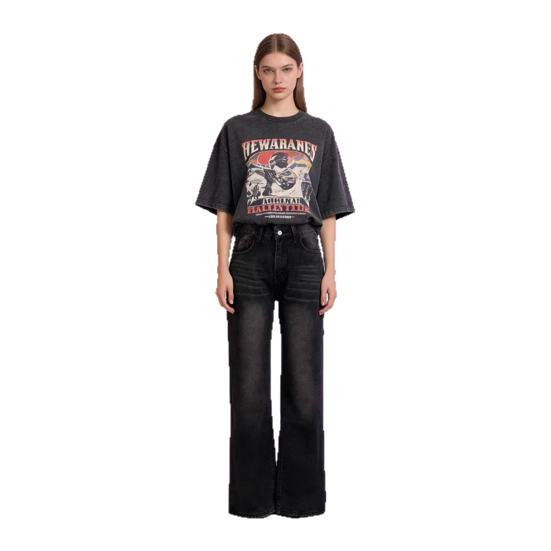 Women's high-waisted jeans with a slim hip fit and wide flare in retro style Mune Fashion