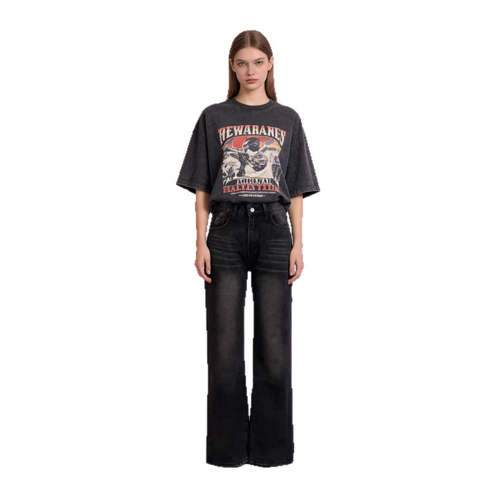 Women's high-waisted jeans with a slim hip fit and wide flare in retro style Mune Fashion