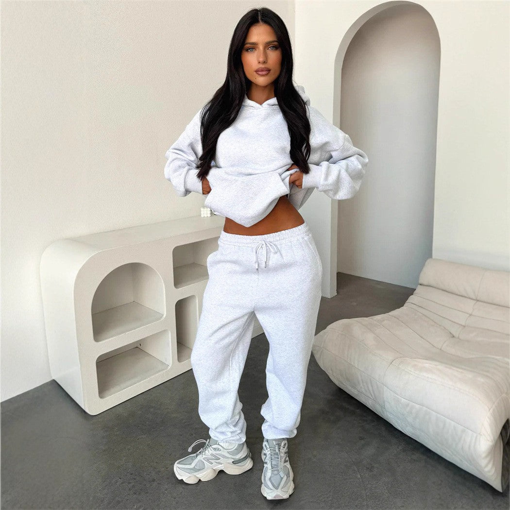 Women's loungewear set with oversized hoodie and high-cut drawstring jogger pants made of cotton blend Mune Fashion